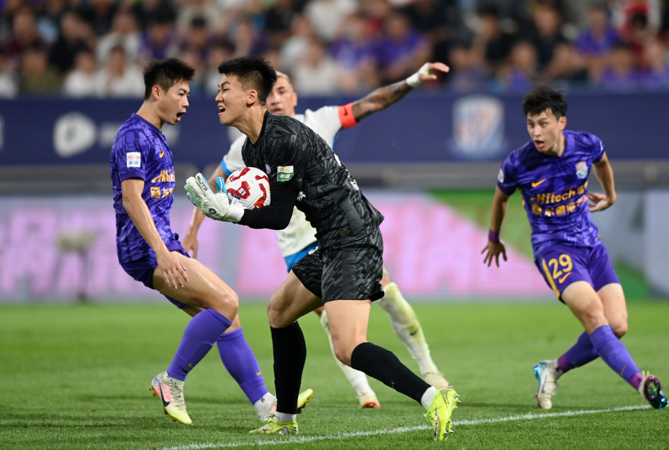 在比赛中争, 岸队主教练, 天津津门虎