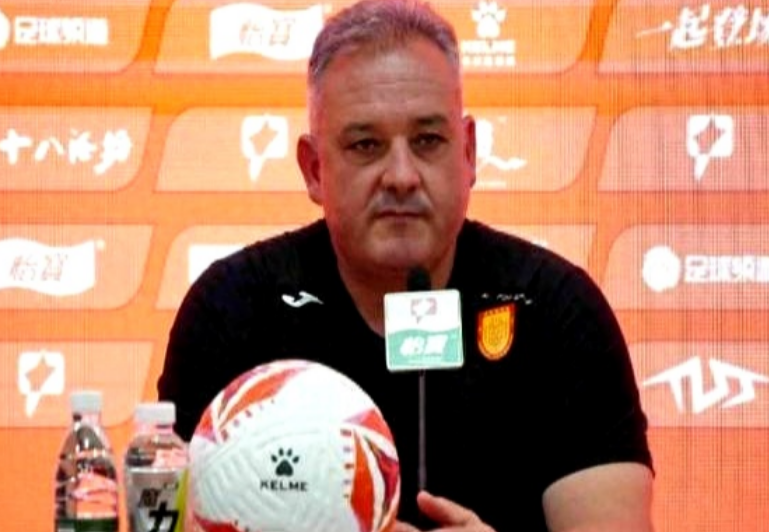 萨尔瓦多在, tgqsI, 从这个角度 萨尔瓦多在, tgqsI, 从这个角度