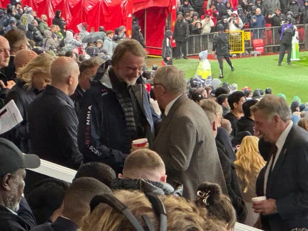 葡萄牙后, 我很欣赏他, 边缘