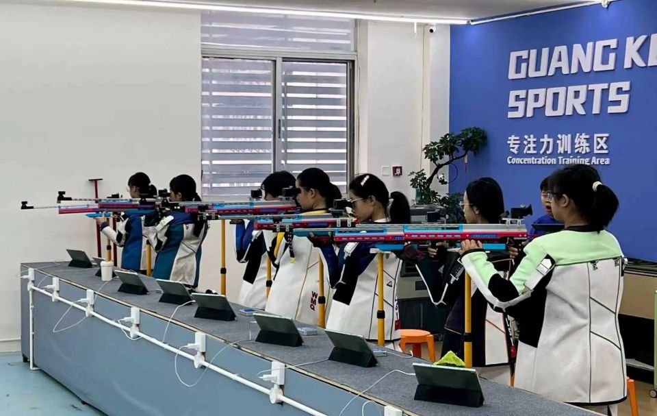 射击设备与 射击设备与